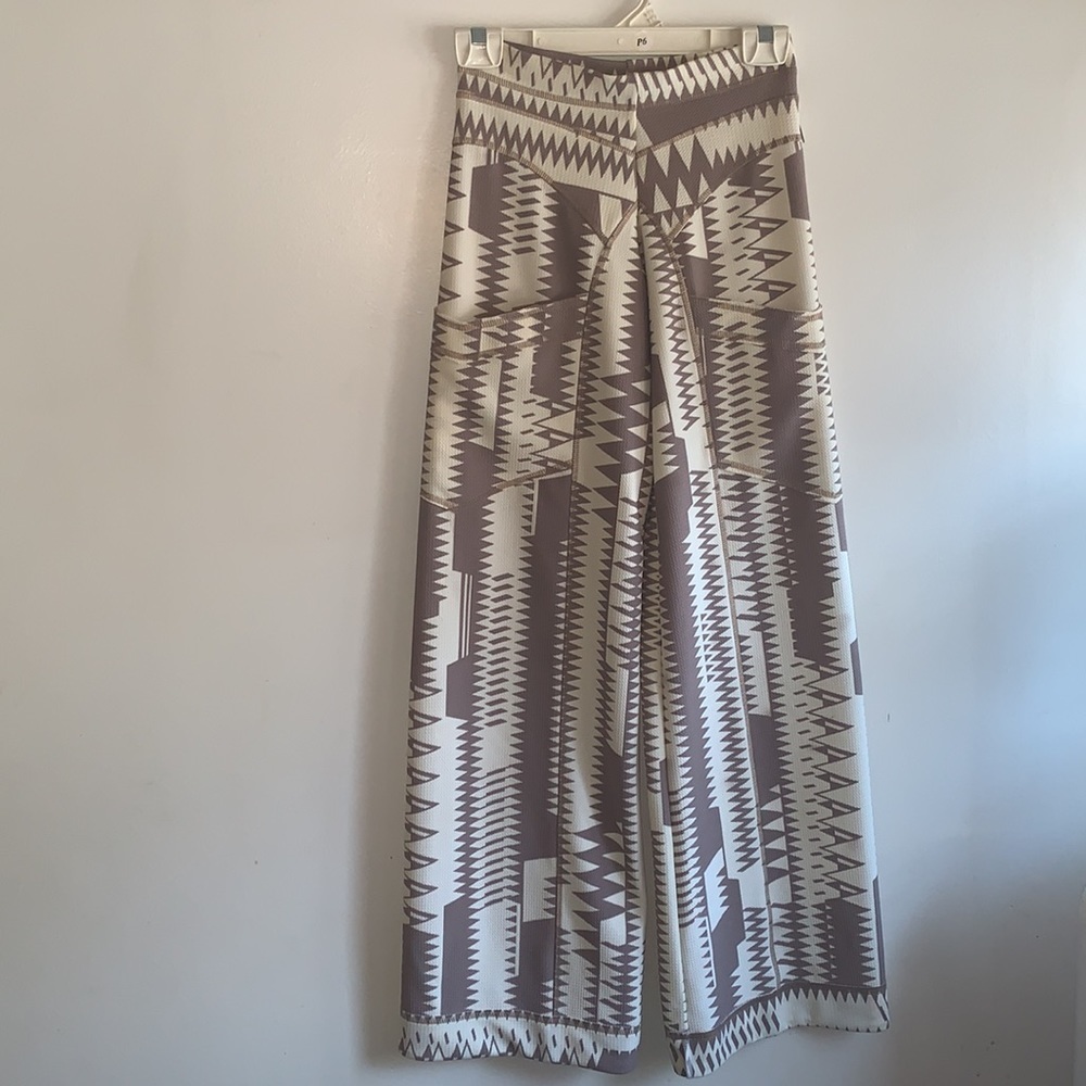 LIKE NEW HI-RISE DAPHNE AUTUMN TENEYL XS WIDE LEG PANTS